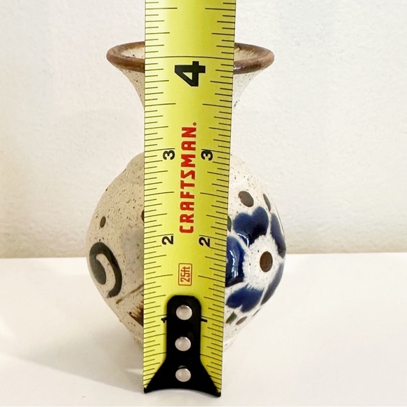 Vintage Tonala Sandstone Mexican Folk Art Handcrafted Floral Ceramic Bud Vase - Picture 2 of 5